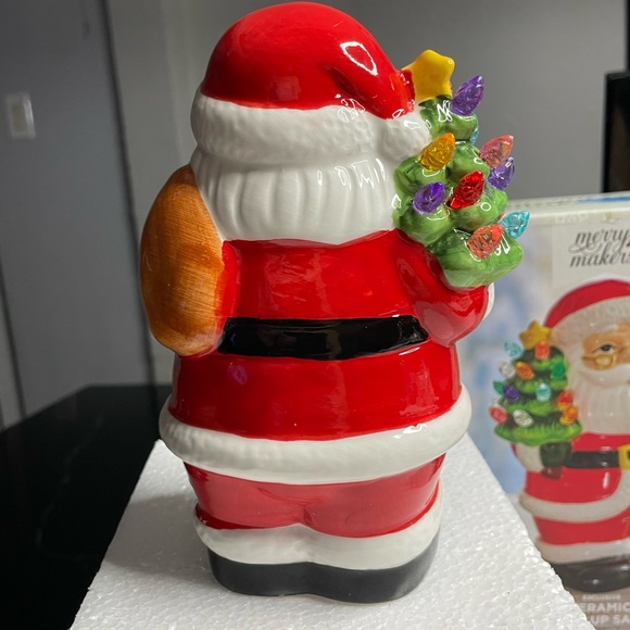 Merry Makers Ceramic Light up Santa - Picture 3 of 7